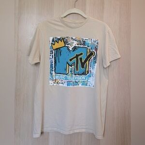 Men’s / Boy’s M TV Splash Paint T Shirt in Light Tan/Cream Size M but runs Small